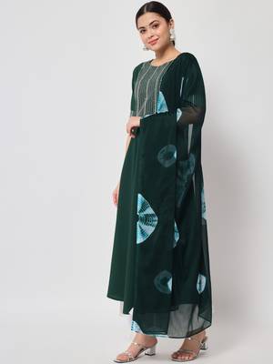 Green colour designer partywear kurti with dupatta for girlish looks 4