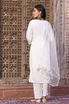 White colour fancy and girlish partywear embroidered party suit 2