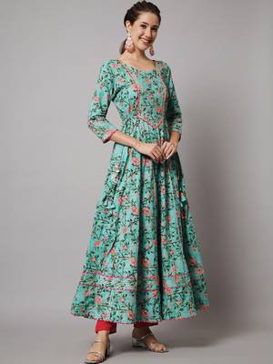 Sea green and red floral maxi dress with dupatta 3