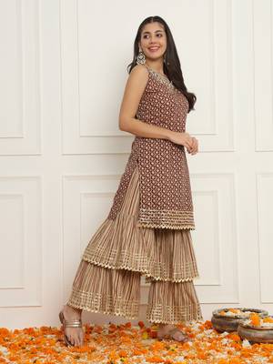 Women floral brown sharara set with dupatta 3