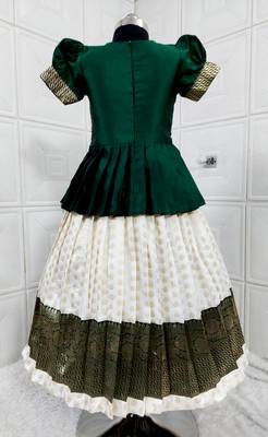 Kids Green New south Indian traditional pattu pavadai Jacquard Lehenga choli for girls dress 2