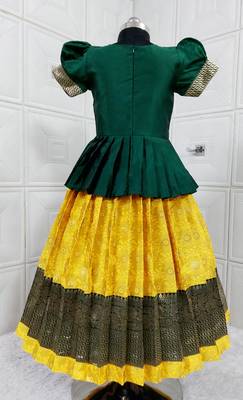 Kids Green New south Indian traditional pattu pavadai Jacquard Lehenga choli for girls dress 2