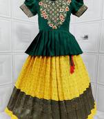 Kids Green New south Indian traditional pattu pavadai Jacquard Lehenga choli for girls dress