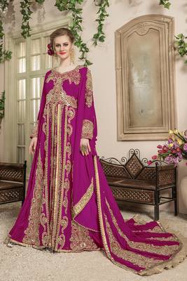 Women pink wedding israeli kaftan 1
