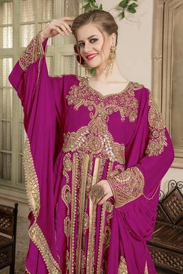 Women pink wedding israeli kaftan 2