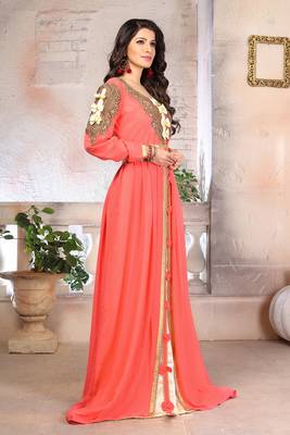 Woman moroccan style kaftan 2