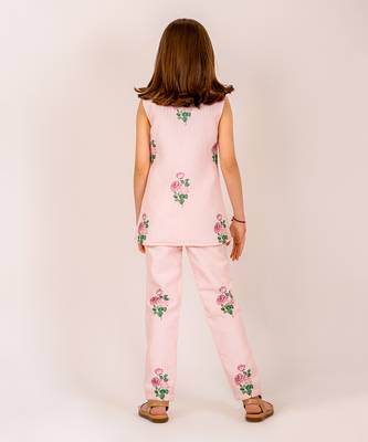 Pink cambric striped pantsuit 5