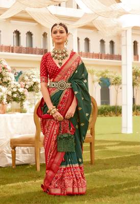 Bottle Green silk blend Blend Saree With Unstitched Blouse Piece 1