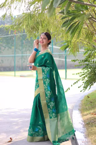 Heavy Jamdani Woven Linen silk blend Saree In Girlish Rama 