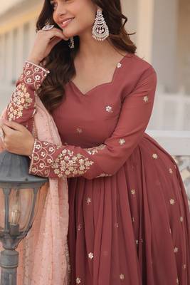 Designer Readymade Gown  5