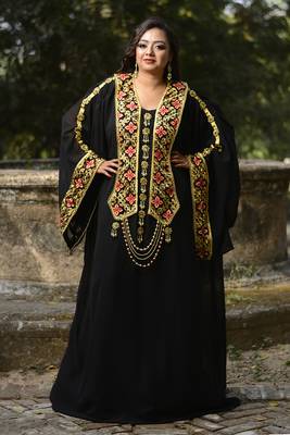 Black islamic kaftan 1