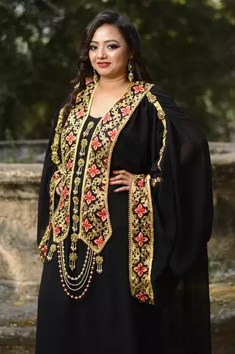 Black islamic kaftan