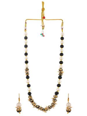 Sasha handmade pearl necklace and matching earrings set with white and black pearls 3