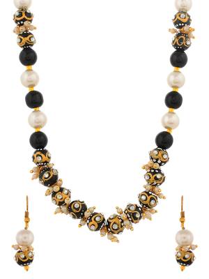 Sasha handmade pearl necklace and matching earrings set with white and black pearls 4