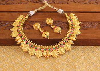 Gold platted temple necklace set 3