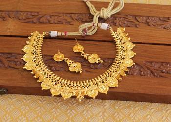 Gold platted temple necklace set 4