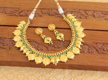 Gold platted temple necklace set 2