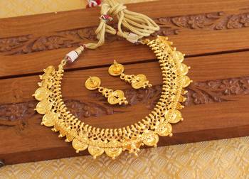 Gold platted temple necklace set 3