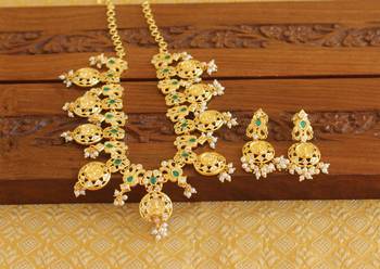 Gold platted temple pearl necklace set 1