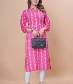 Cayorii Women's Pink Cotton Blend Kurti