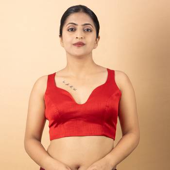 RED PLAIN SILK SILK SWEET HEART NECK BLOUSE 2