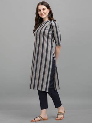 Cayorii Women's black Cotton Blend Kurti 3