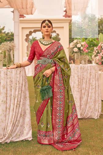 Olive Green silk blend Blend Saree With Unstitched Blouse Piece