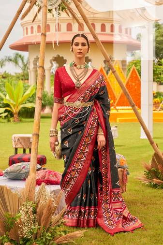 black silk blend saree with unstitched blouse piece