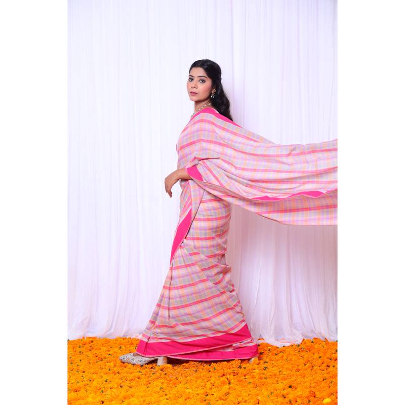 Multi checks mul cotton saree with embroidered blouse