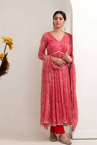 Red chiffon anarklai suit