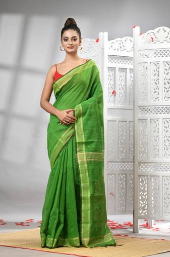 Green cotton blend solid body design pallu handloom saree