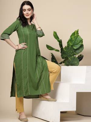 Women green  color embroidery staright kurta 1