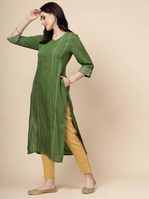 Women green  color embroidery staright kurta 2