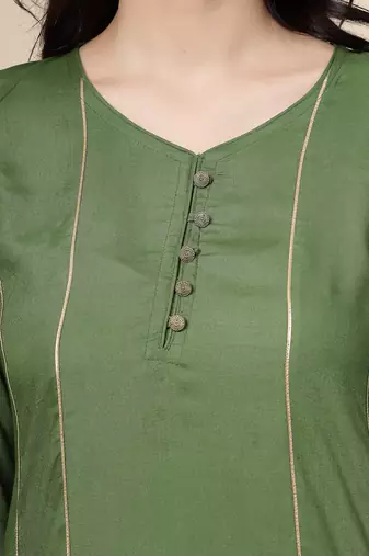 Women green  color embroidery staright kurta