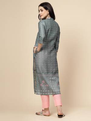Women grey color printed staright kurta 3