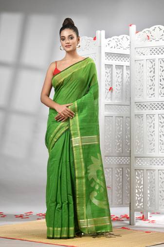 Green cotton blend solid body design pallu handloom saree