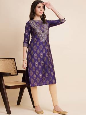 Women blue color embroidery staright kurta 2