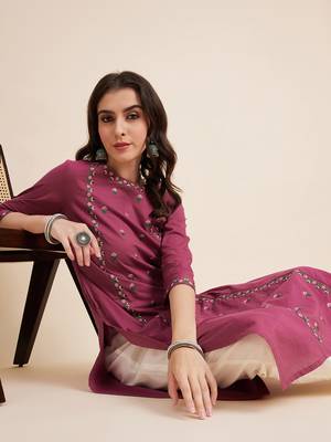 Women mauve color embroidery staright kurta 4