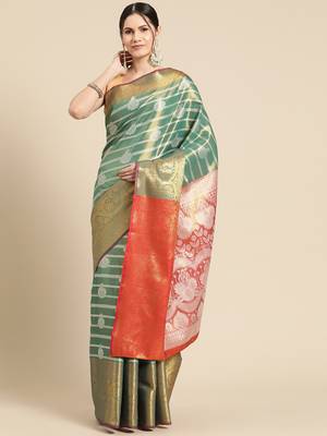 Silk Land Purple Floral Brocade Saree With Unstitched Blouse Piece 2