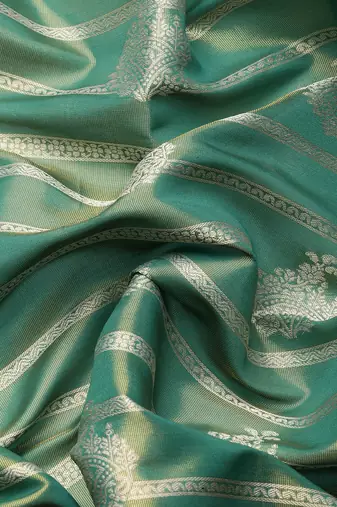 Silk Land Purple Floral Brocade Saree With Unstitched Blouse Piece