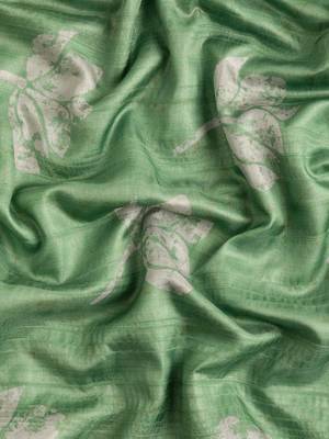 Silk Land Green Digital Print Soft Silk Blend Saree With Unstitched Blouse Piece 5