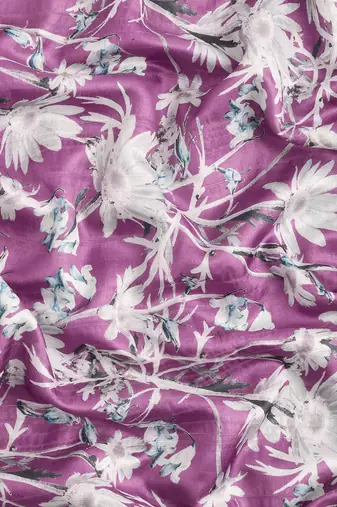Silk Land Purple Digital Print Soft Silk Blend Saree With Unstitched Blouse Piece