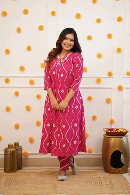 Pink colour traditional looking smart printed kurti with embroidered neck 3