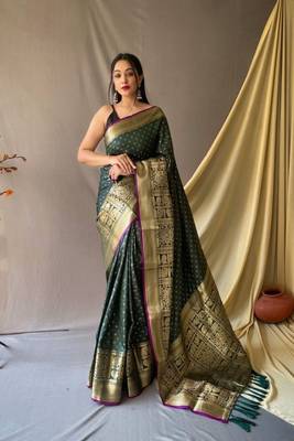 Weaving zari Heavy Green Traditional Partywear Saree 1