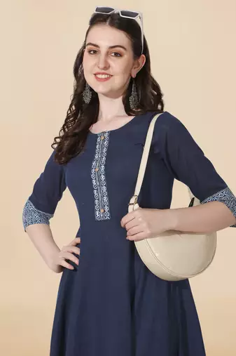Navy blue cotton solid round neck 3/4 sleeve anarkali pattern kurta for women
