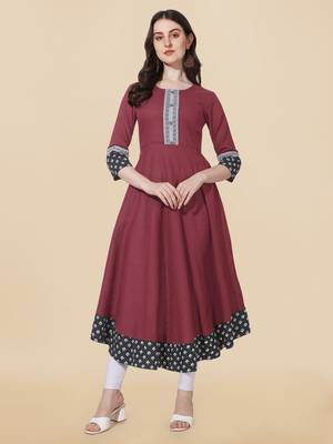 Maroon cotton solid round neck 3/4 sleeve anarkali pattern kurta for women 1