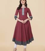 Maroon cotton solid round neck 3/4 sleeve anarkali pattern kurta for women