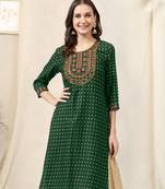 Green rayon jaipuri foil print mirror embroidery round neck 3/4 sleeve calf length straight fit kurta for women