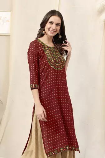 Maroon rayon jaipuri foil print mirror embroidery round neck 3/4 sleeve calf length straight fit kurta for women