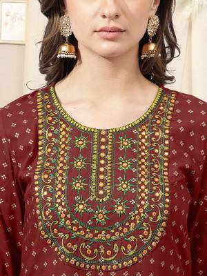 Maroon rayon jaipuri foil print mirror embroidery round neck 3/4 sleeve calf length straight fit kurta for women 4